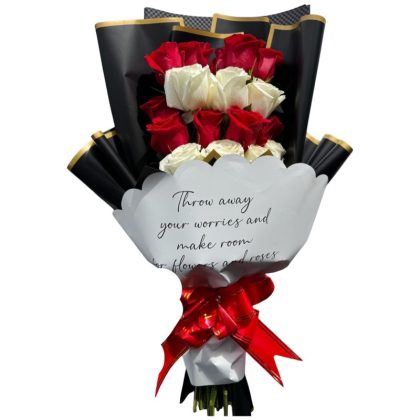red and white roses bouquet