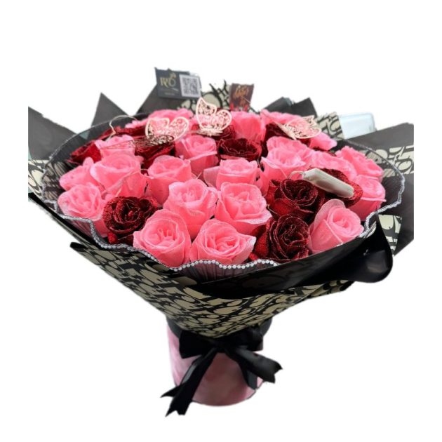 PINK ROSES BOUQUET